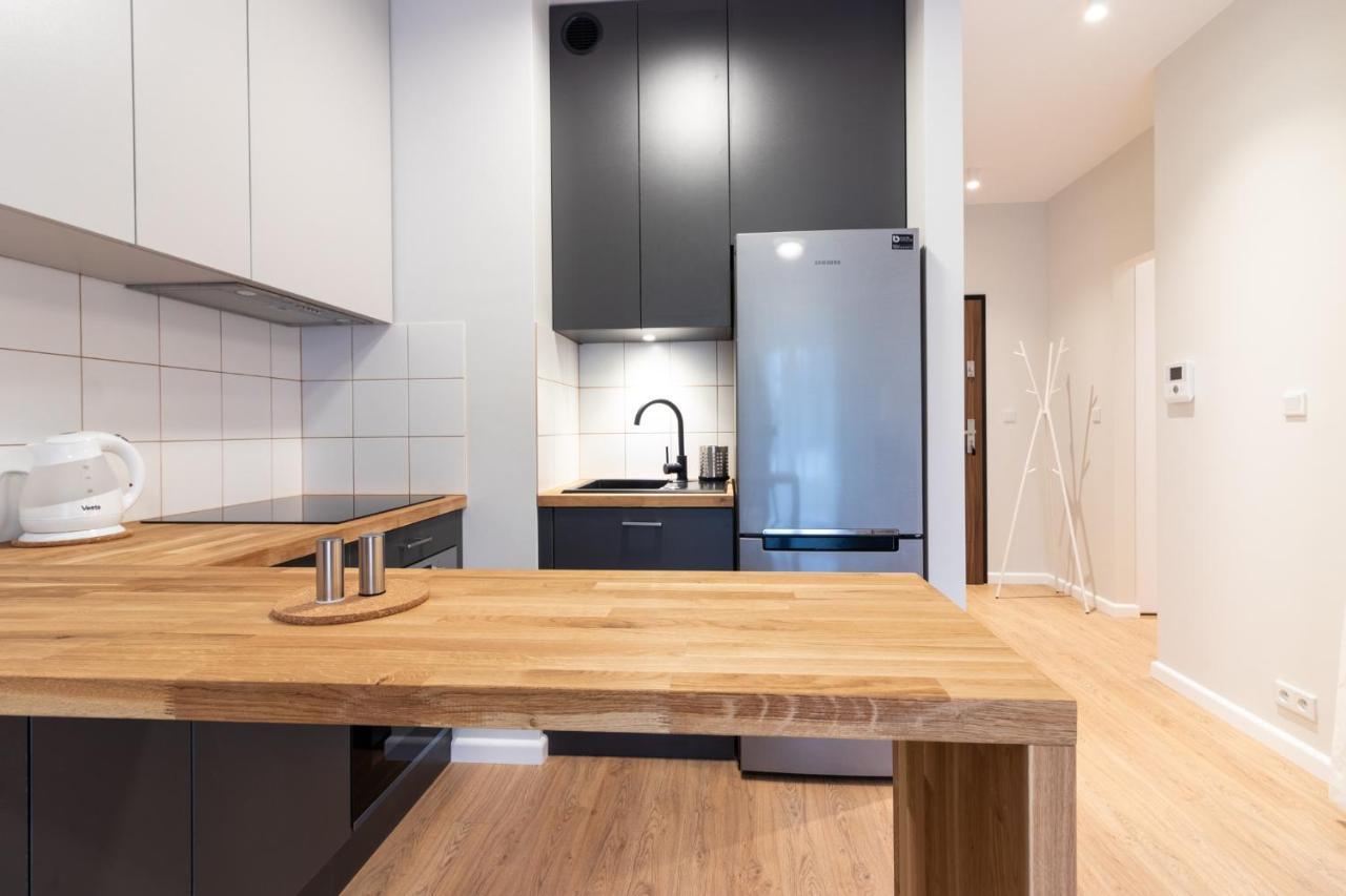 Nearto Main Railway Station Apartament *