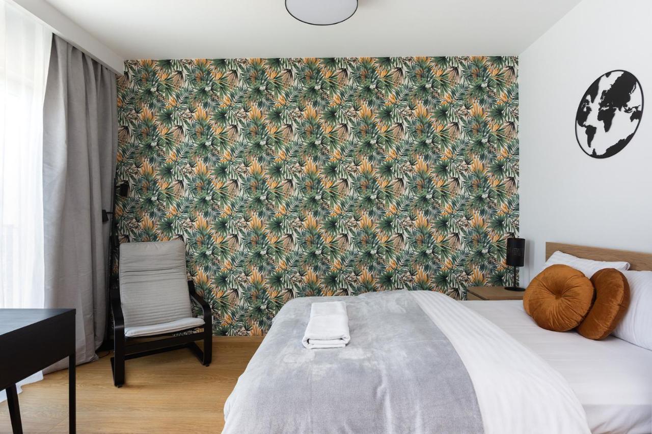 Nearto Main Railway Station Apartament *